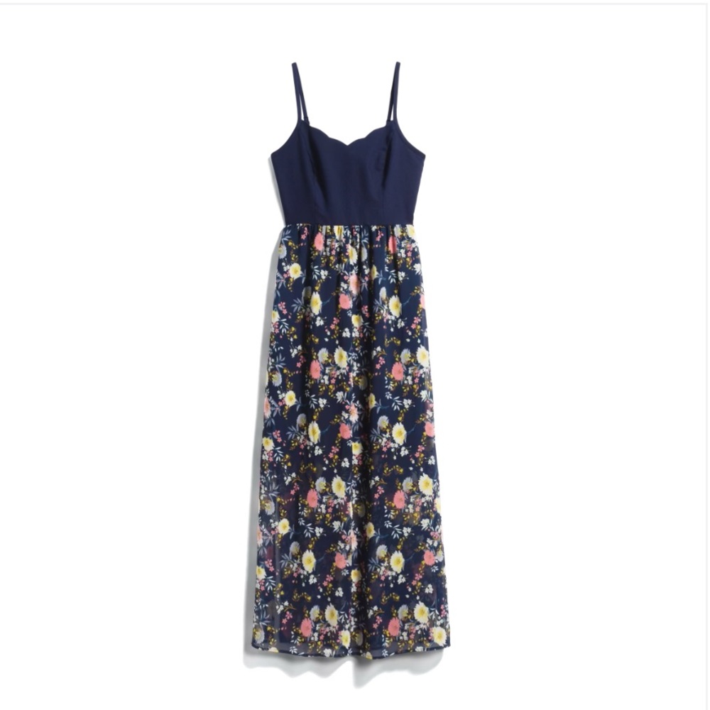 Market & Spruce Truly Poppy Cassondra Maxi Dress